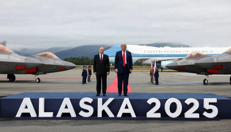  Donald Trump met with Vladimir Putin in
Alaska